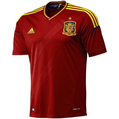 西班牙欧洲杯球服（欧洲杯西班牙球队衣服）
